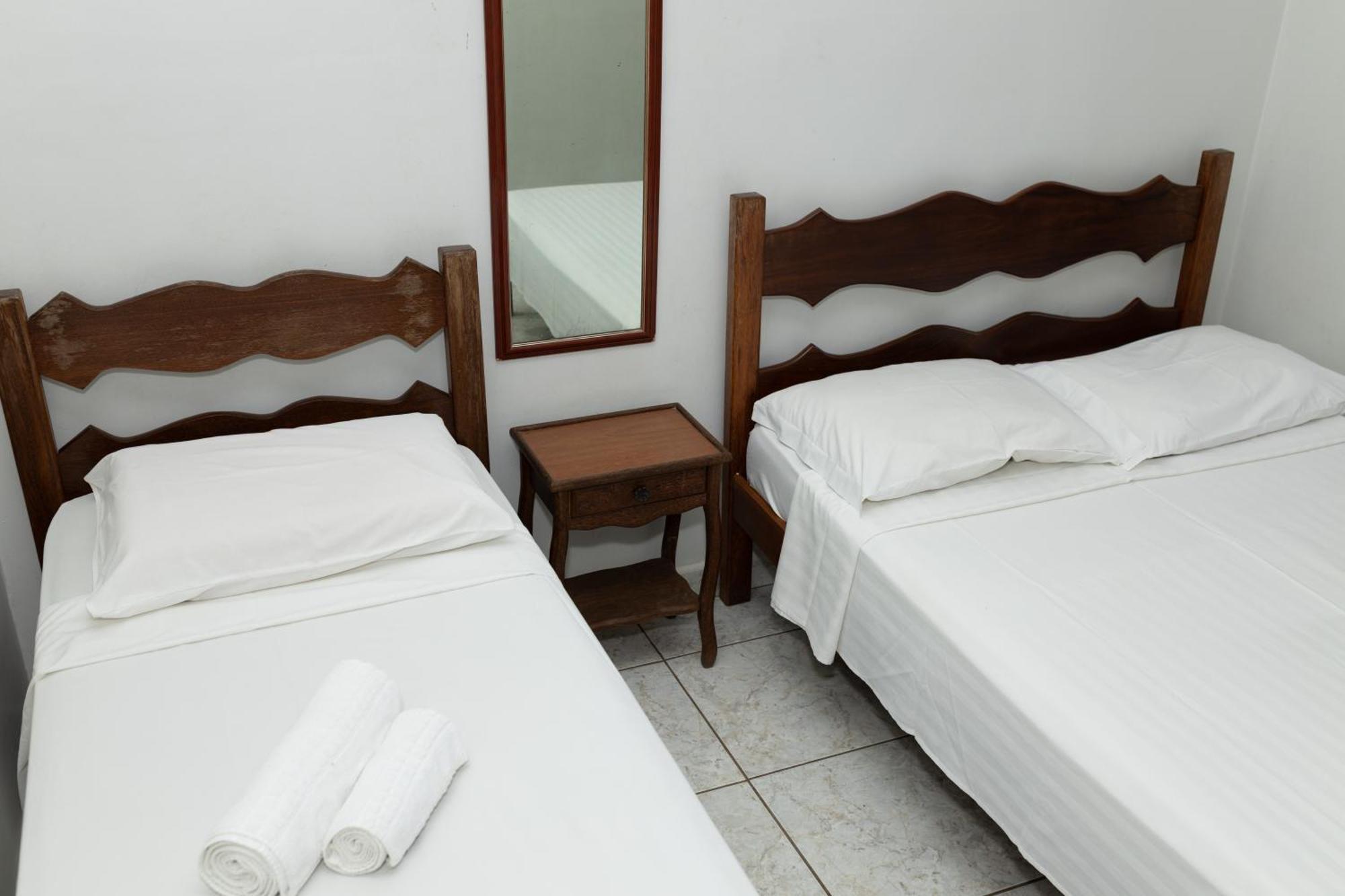 Hotel Carlton Express Imbiara Araxá Exterior foto